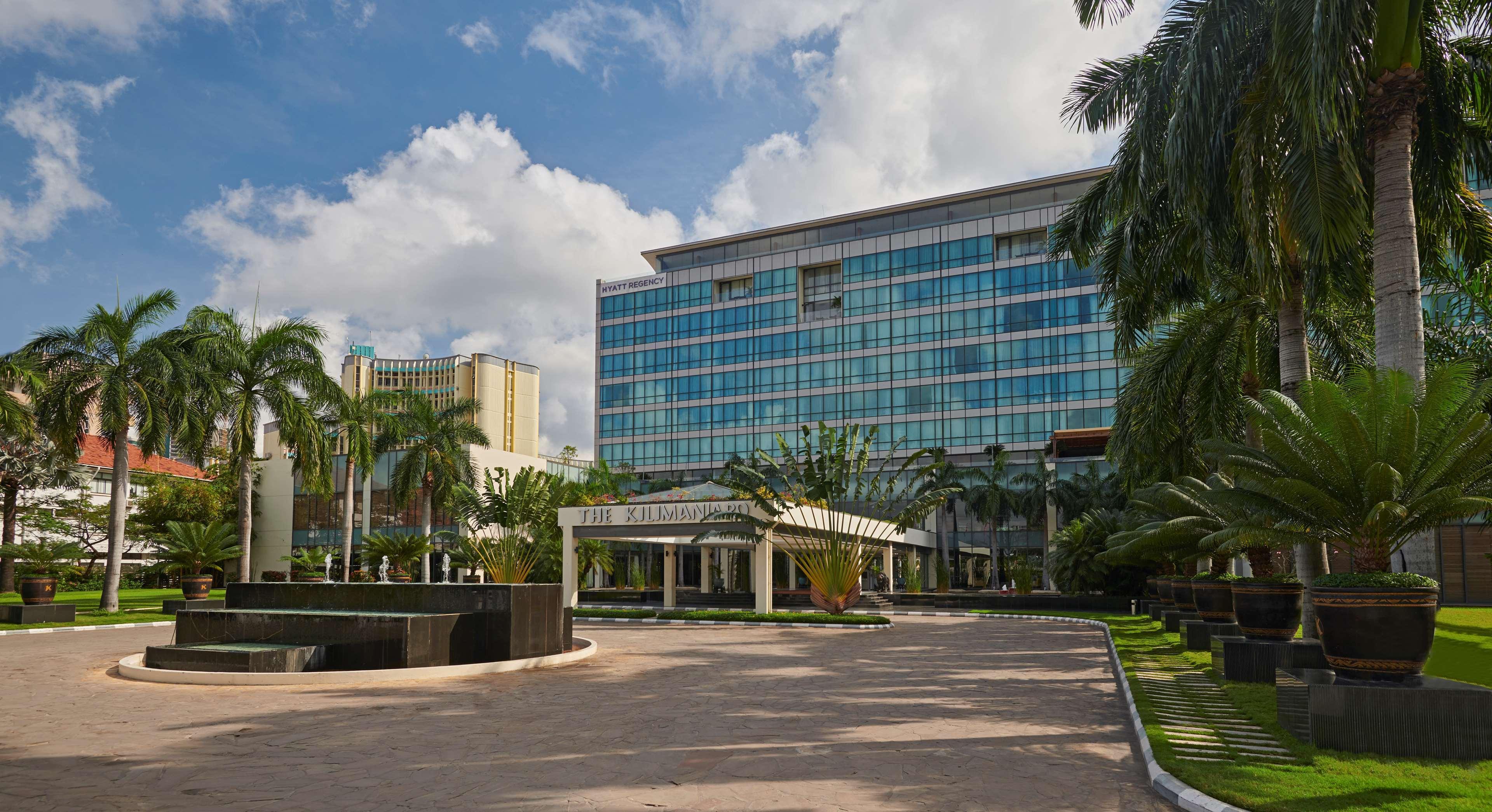 Hyatt Regency Dar Es Salaam, The Kilimanjaro Hotel ภายนอก รูปภาพ